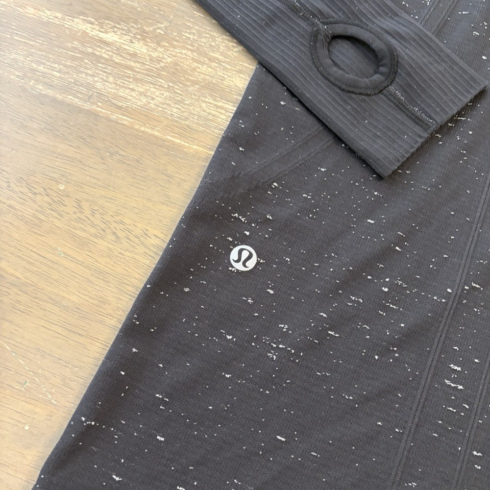 Lululemon Women's Size 2 Swiftly Tech Black 1/2 Zip Performance Shirt Top Hoodie - Picture 6 of 9